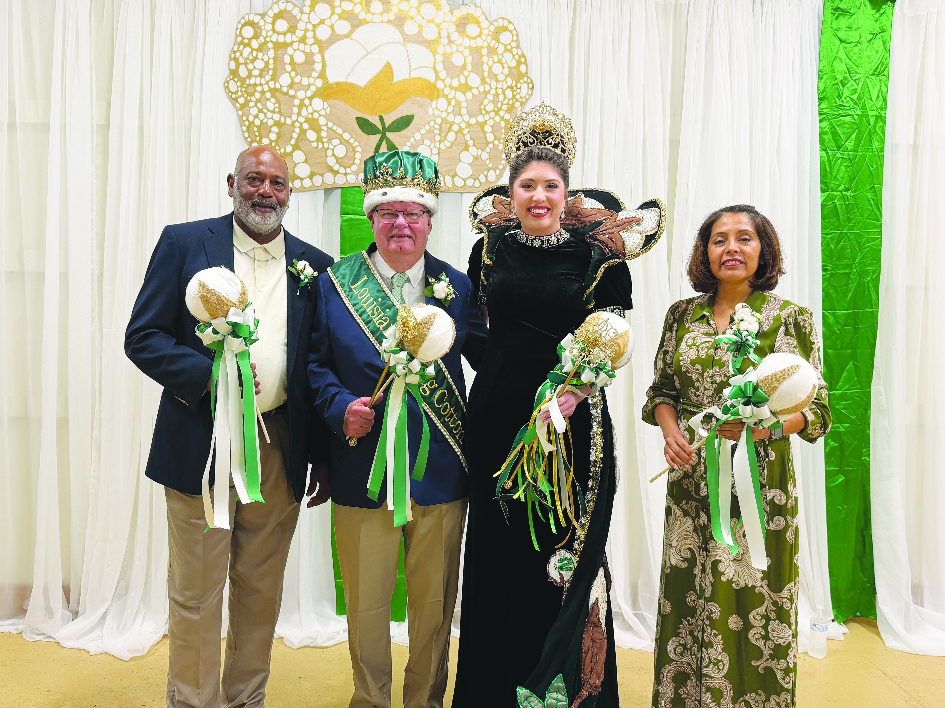 Queen Cotton LXXII crowned