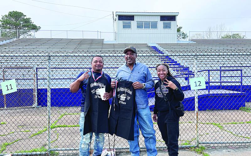 Placing third at the cook-off benefitting VPHS track was Norman Johnson of Ville Platte. (Gazette photo by Tony Marks)