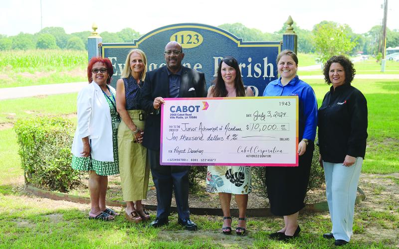 Check is presented for financial literacy