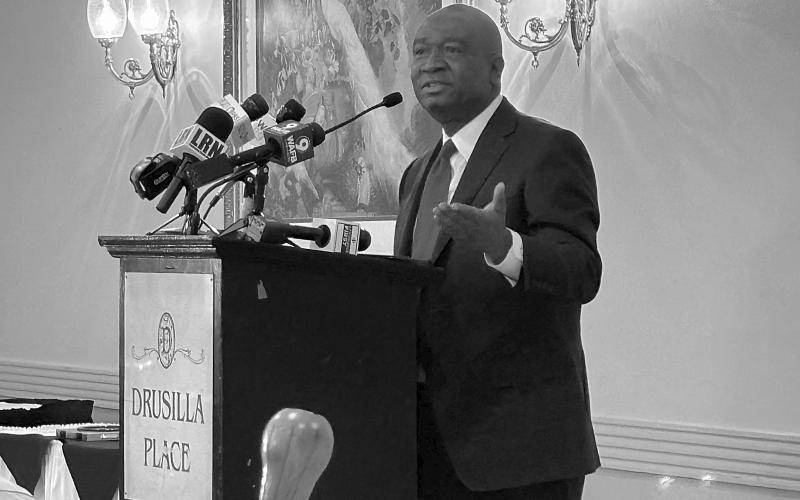 Louisiana Congressman Cleo Fields told the Baton Rouge Press Club Monday that voters should vote the entire ballot even though Gov. Jeff Landry has suspended elections for the U.S. House. (Photo by Kylah Babin/LSU Manship School News Service)