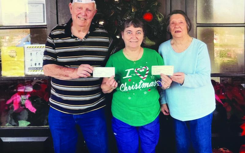 VFW presents bingo donation