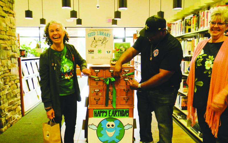EP Library celebrates Earth Day