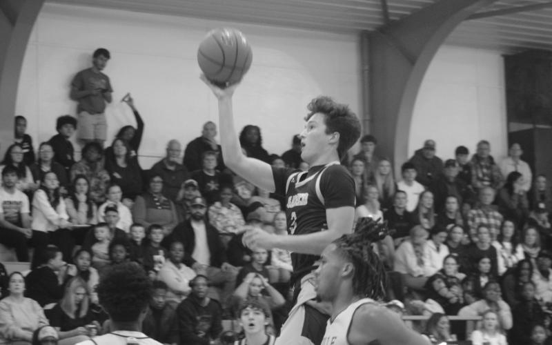 Sacred Heart’s Ellis Chapman (3) goes up for a basket against Ville Platte.. (Gazette photos by Tony Marks)