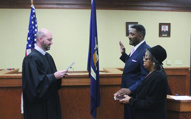 Ville Platte officials take oaths of office