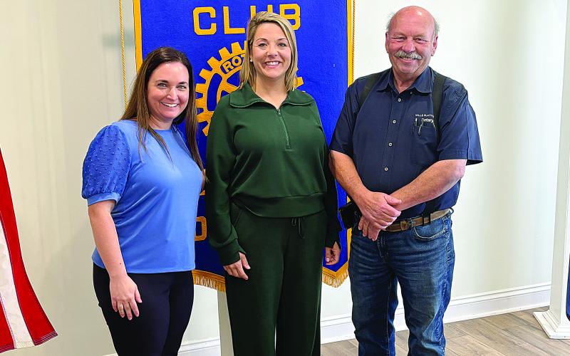 From left are Rotarian Ashlyn Ortego, CEO of Mercy Regional Medical Center Ashley Fontenot, and Rotary President Bob Manuel. (Gazette photo by Tony Marks)