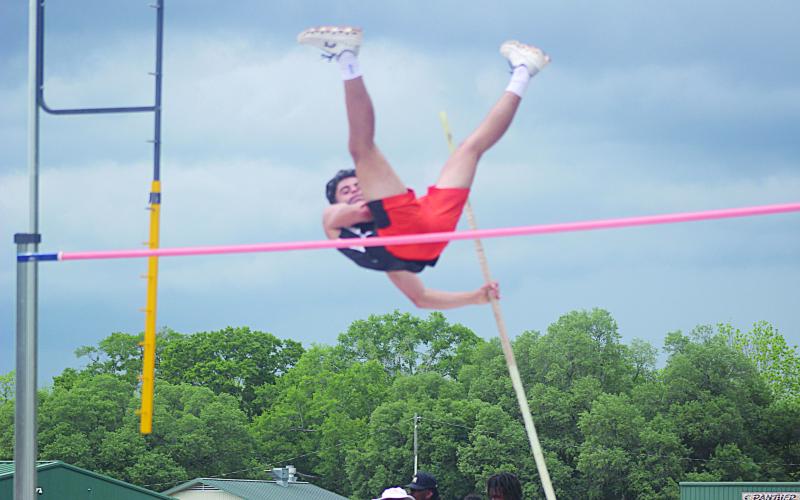 PPHS hosts district track meet