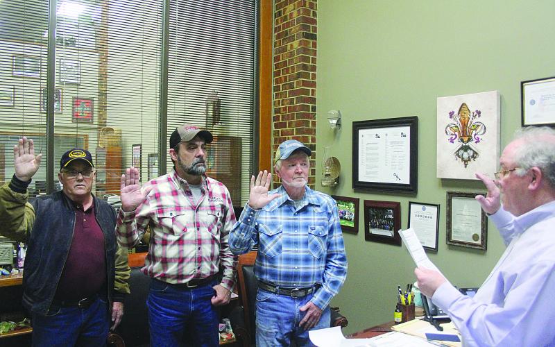 Turkey Creek councilmen take oath of office