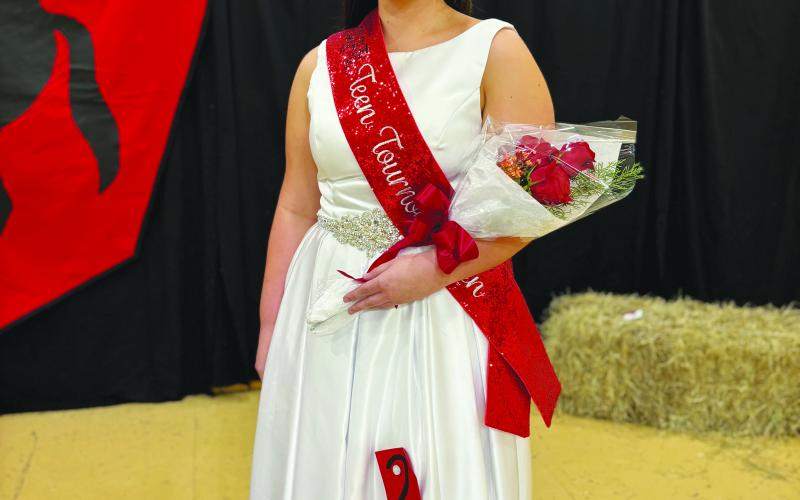 Teen Tournoi Queen Chloe Childers