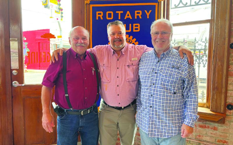 POLICE JURY UPDATE GIVEN -  Evangeline Parish Police Jury President Bryan Vidrine (center) addressed the July 30, meeting of the Ville Platte Rotary Club with an update on the police jury. He is shown with Rotarian Rotary President Bob Manuel (left) and Rotarian Ronnie Landreneau (right). (Gazette photo by Heather Bogard)