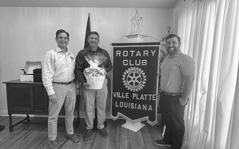 ROTARY DISTRICT GOVERNOR VISITS - Rotary District #6200 District Governor Chris Duhon (center) visited the September 9, meeting of the Ville Platte Rotary Club. He is shown with Rotarian Donald Bergeron (left) and Rotary President Beau Wilson (right). (Gazette photo by Heather Bogard)