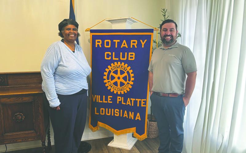 CHAMBER CHANGES ADDRESSED - New Evangeline Parish Chamber of Commerce President Linda Fontenot (left), gave an update on the Chamber during the Tuesday, November 18, meeting of the Ville Platte Rotary Club. She is shown with Rotary President Beau Wilson. (Gazette photo by Heather Bogard)
