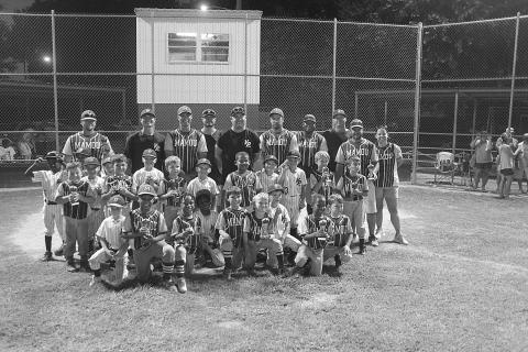 From Ville Platte, in no particular order, are players, Charlie Stevens, Walker Hebert, Paxton Monier, Graham Vidrine, Luca Dupre, Hudson Lafleur, Andress Eades, Ja’Kyrin Ferguson, William Fontenot, Boosie Campbell, and EJ Bias; from Mamou, in no particular order, are players, Malachi Mose, Beckett Duplechain, Collin Santoro, Christian Jack, Corbin Duplechain, Lee Meche, Sebastian Fontenot, Hudson Bertrand, Roman Bergeaux, Evan Fontenot, Tre Dicks, and Noah Dicks. (Gazette photo by Tony Marks)