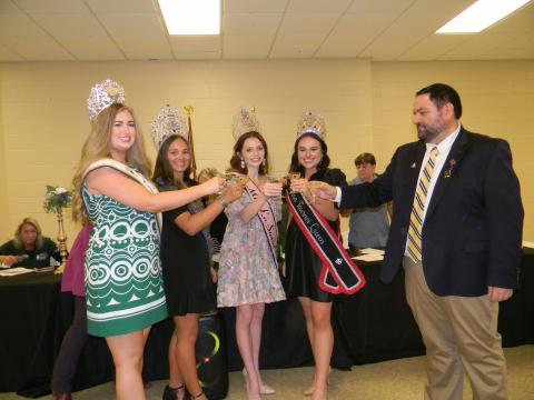 Evangeline Parish festival  are queens recognized