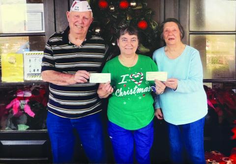 VFW presents bingo donation