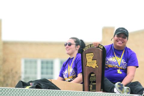 Parade honors Lady Warriors as State Champs!