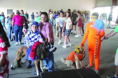 Cotton  Festival begins with Pet Show