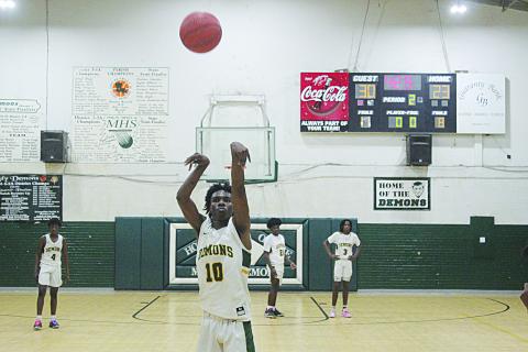 Mamou’s Tyrian Broussard garnered 25 off his team’s 64 points in a win over Teurlings Catholic. (Gazette photo by Rhett Manuel)