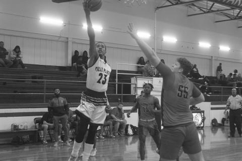 Sage Papillion (23) scores a basket against Tioga in a 68-49 win over the Indians to kick off the New Year’s Tip-Off Presented by RoyOMartin in Oakdale. (Gazette photo by Tony Marks)