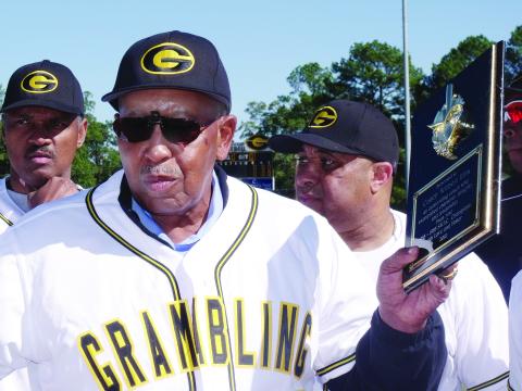 Ellis stands alongside greatest, making deep impact far beyond competition