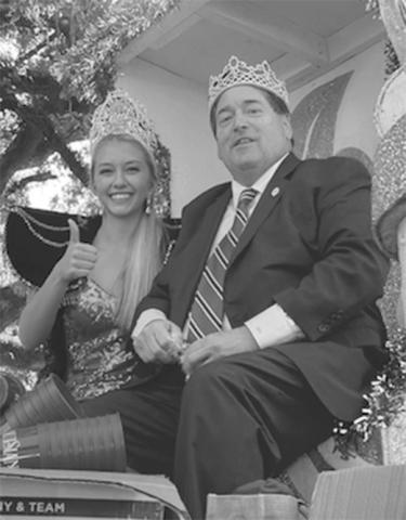 Swine Festival Queen Jynlee Conner and King Billy Nungesser ride in the parade. (Photos provided)