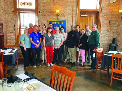 VP ROTARY WELCOMES FRENCH IMMERSION TEACHERS 
