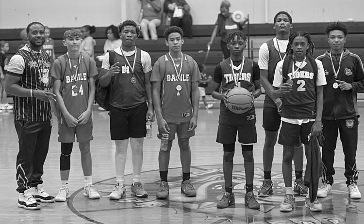 Middle school ballers hold All-Star Game