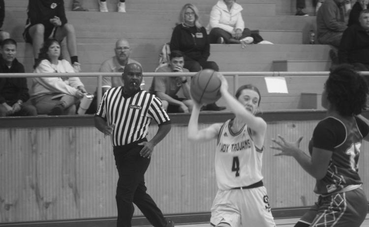 Averie Pitre (4) looks to pass the basketball to a teammate in Sacred Heart’s 59-28 win over Mamou.