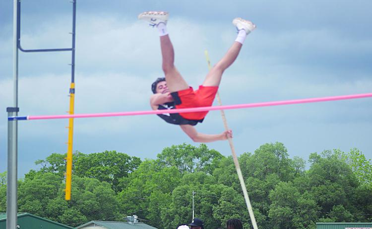 PPHS hosts district track meet